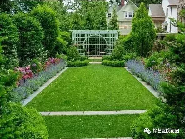 小的后院怎样设计好看？这些花园设计让你收获满满