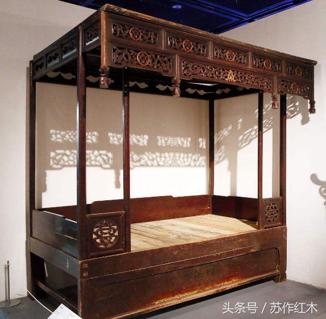 人这辈子如果有机会一定要尝试下架子床，体验下几千年的文化传承
