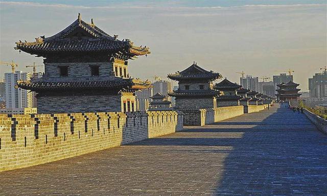 中国古代颇具特色的军事建筑，如今成为一道靓丽的风景线