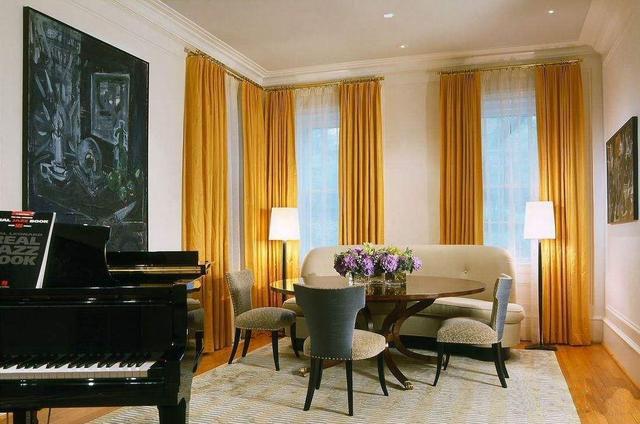 客厅用什么颜色的窗帘好看又大气？为什么？