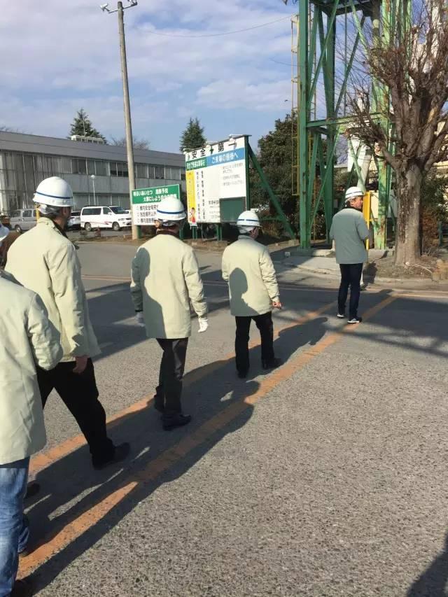 在建筑施工这方面，中国要几年才能追上日本？